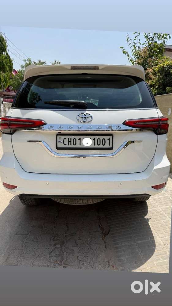Toyota Fortuner Diesel 2022 With Complete Service Record