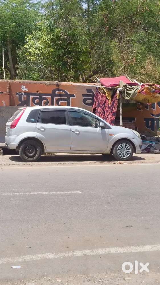 Gadi Ka Paper Ok Gadi Renewal Bhi Abhi Hui Hai Gadi Mein Koi Kaam Nahi