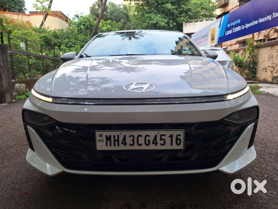 Hyundai Verna 1.5 Sx (o) Vtvt Ivt, 2023, Petrol