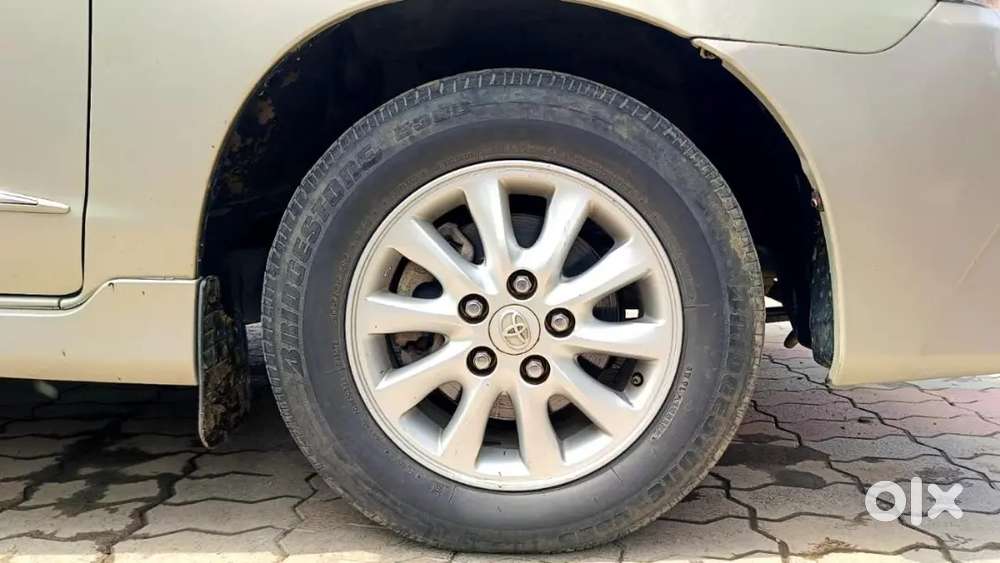Toyota Innova 2014 Diesel Manual With 155k Km