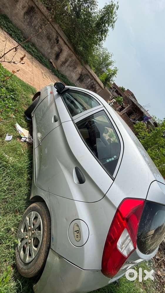 Hyundai Eon Petrol Well Maintained