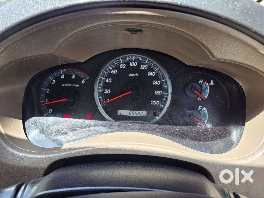 Toyota Innova 2.5 Vx 8 Str, 2015, Diesel