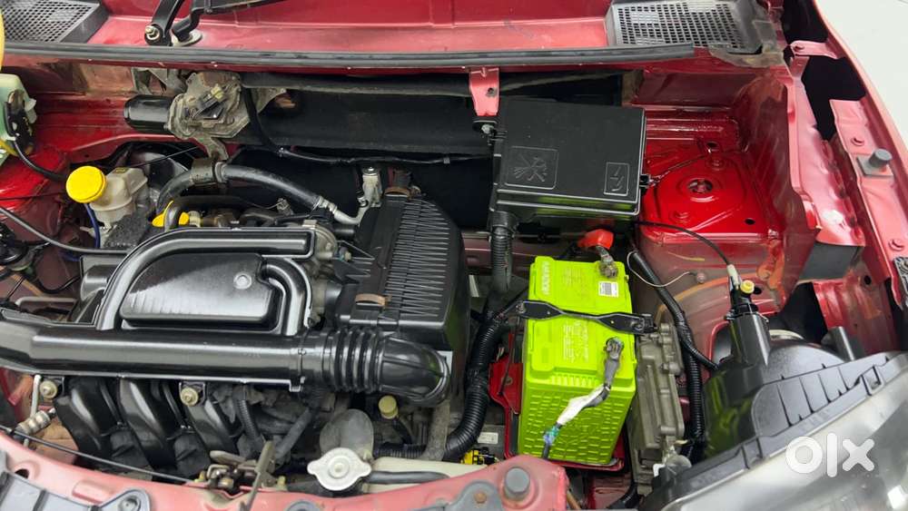 Renault Kwid 2019-ongoing 1.0 Rxt Amt (o), 2016, Petrol