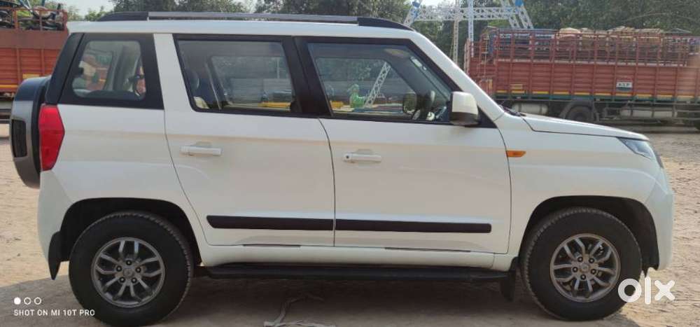 Mahindra Tuv 300 T10 Opt, 2018, Diesel
