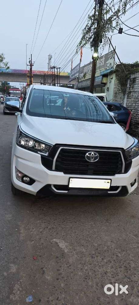 Toyota Innova Crysta 2.4 Gx Mt 8s, 2023, Diesel