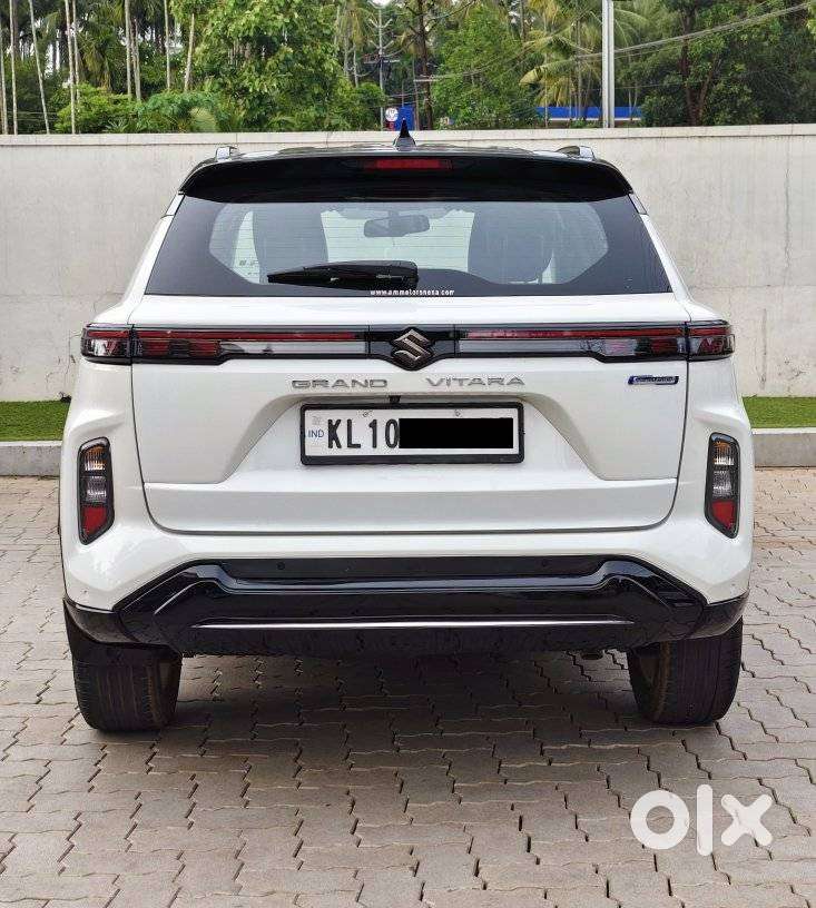 Maruti Suzuki Grand Vitara 1.5 Alpha Smart Hybrid, 2022, Petrol