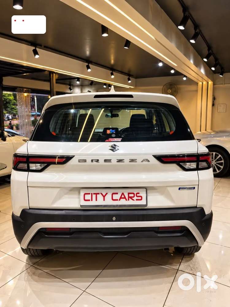 Maruti Suzuki Brezza Vxi At, 2024, Petrol