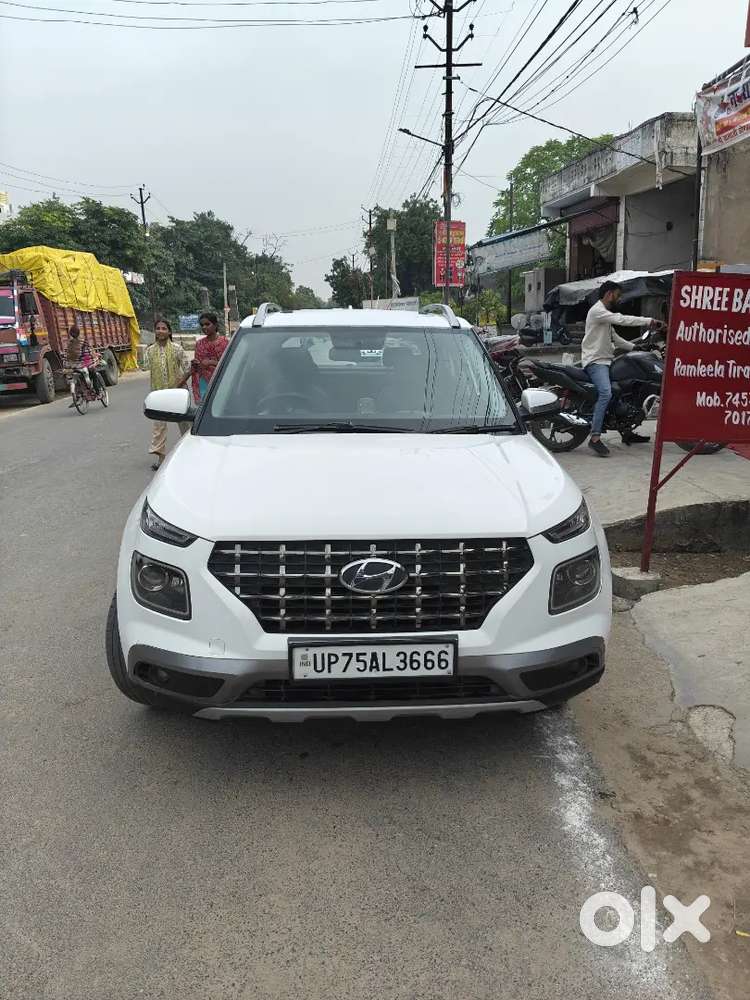Hyundai Venue 2021 Diesel Manual Car