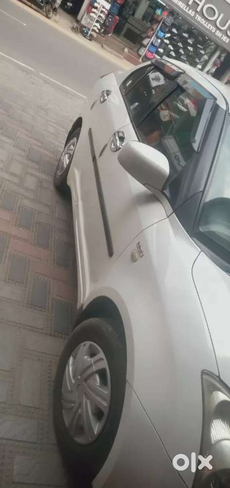 Maruti Suzuki Swift Dzire 2011 Diesel 134000 Km Driven