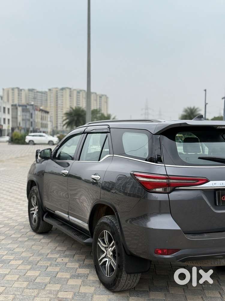Toyota Fortuner 4x2 At 2.8 Diesel, 2022, Diesel