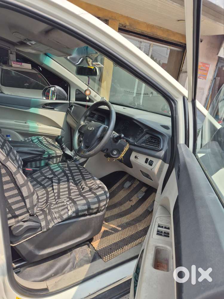 Mahindra Marazzo M4 8str, 2019, Diesel