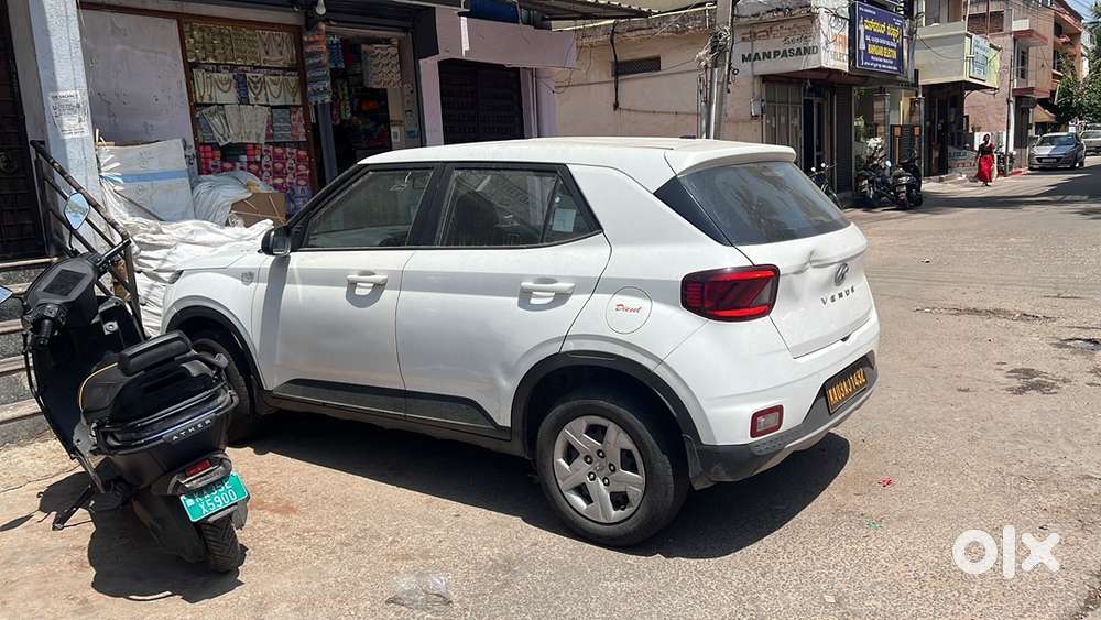 Hyundai Venue Diesel 2019