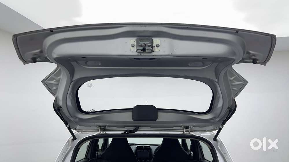 Renault Kwid 2019-ongoing 1.0 Rxt (o), 2018, Petrol