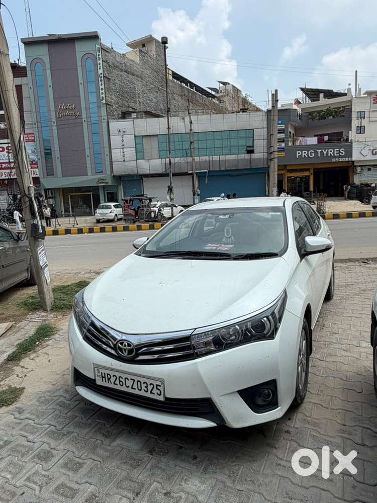 Toyota Corolla Altis 2016