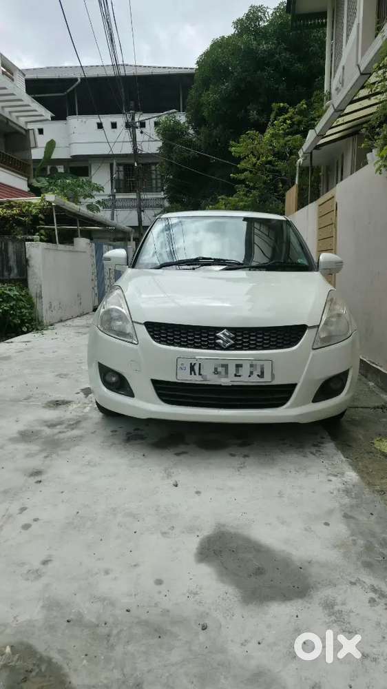 Maruti Suzuki Swift 2012 Diesel 88000 Km
