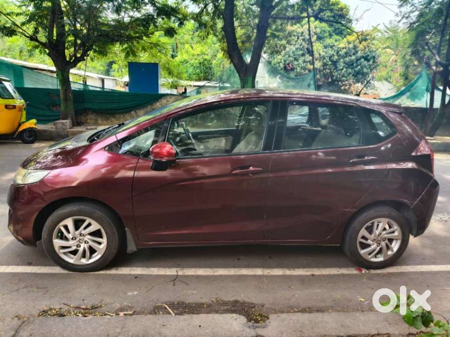 Honda Jazz V Mt Privilege, 2016, Petrol
