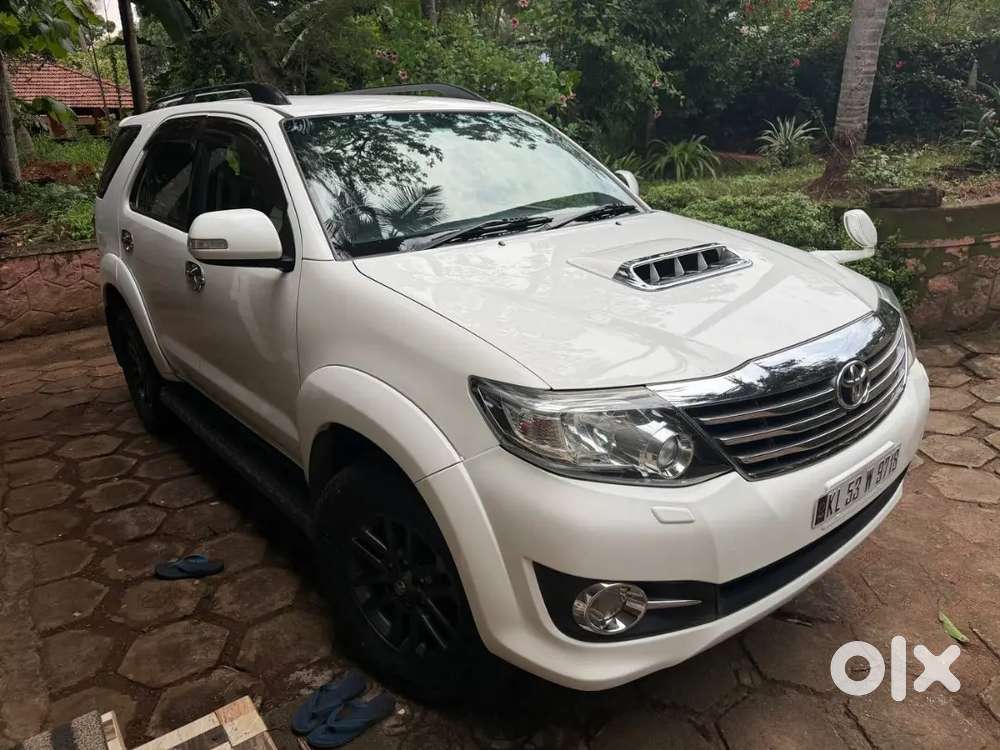 Toyota Fortuner 3.0 4x2 Automatic For Sale.
Kl-53 Registratio