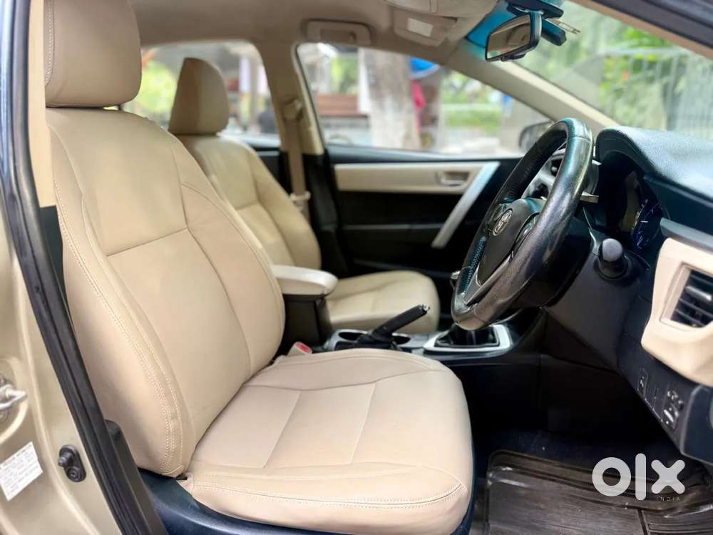 Toyota Corolla Altis 1.8g Limited, 2015, Petrol