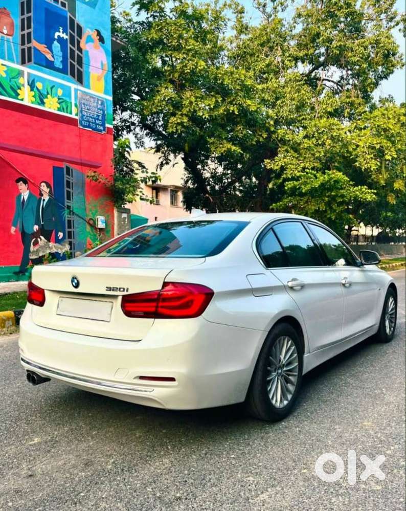 Bmw 3 Series 2.0 320i Luxury Line, 2016, Petrol