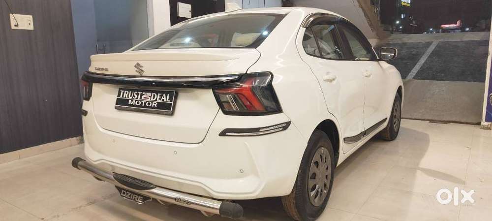 Maruti Suzuki Dzire 1.2 Vxi, 2025, Petrol