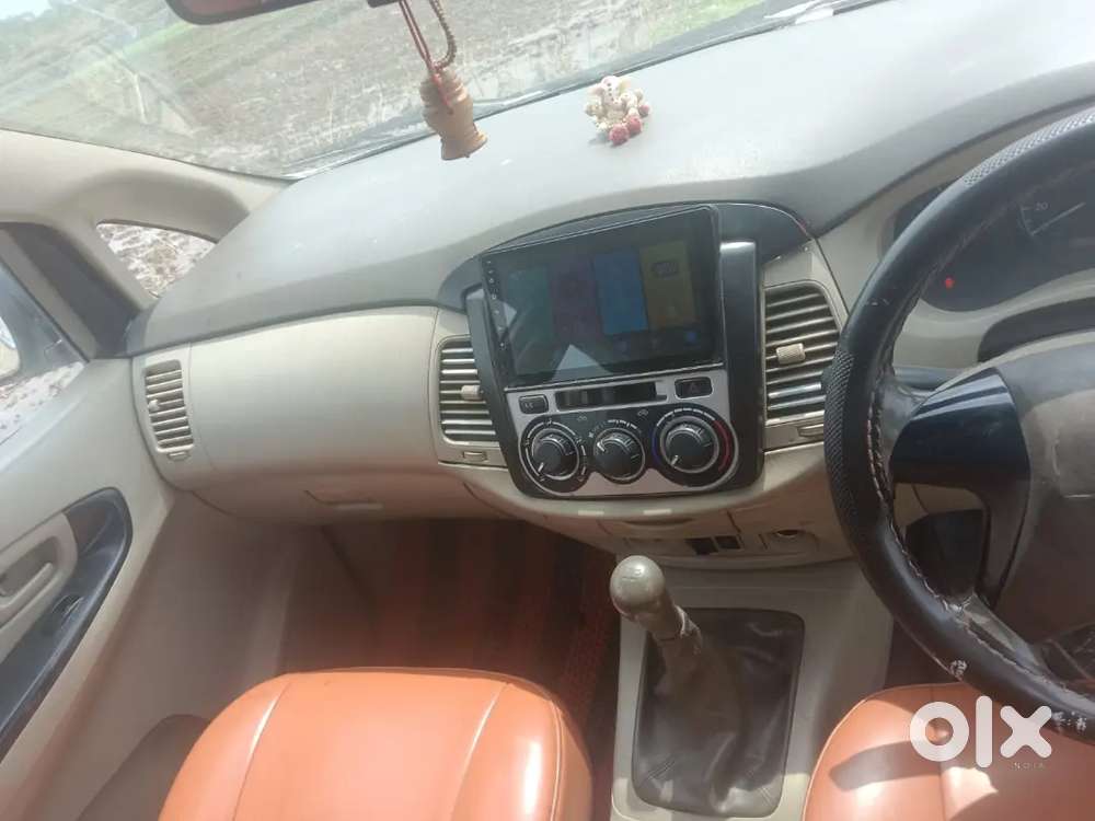 Toyota Innova Vx 2012 Diesel 8 Str