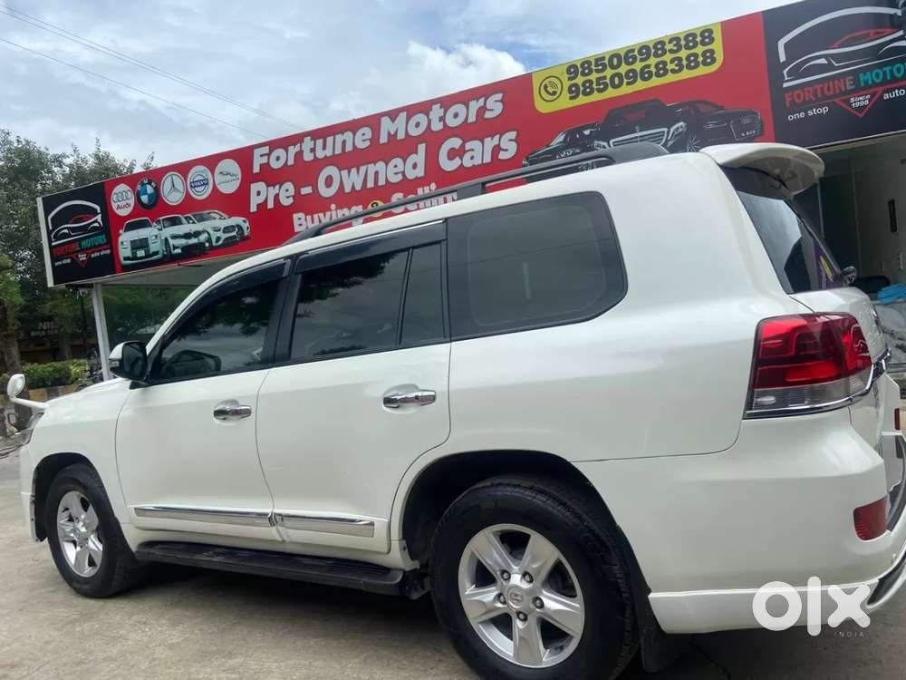 Toyota Land Cruiser [ ] 4.5 Vx Lc 200, 2014, Diesel