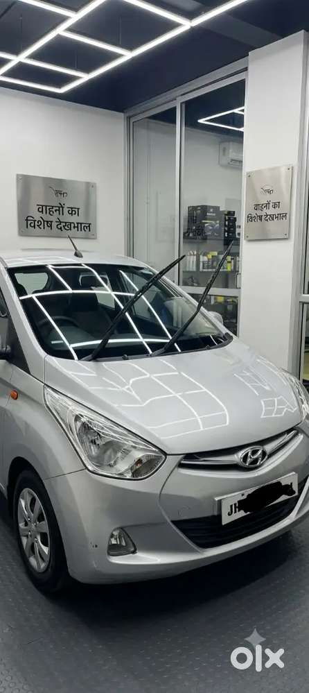 Hyundai Eon Sportz 2013 Car