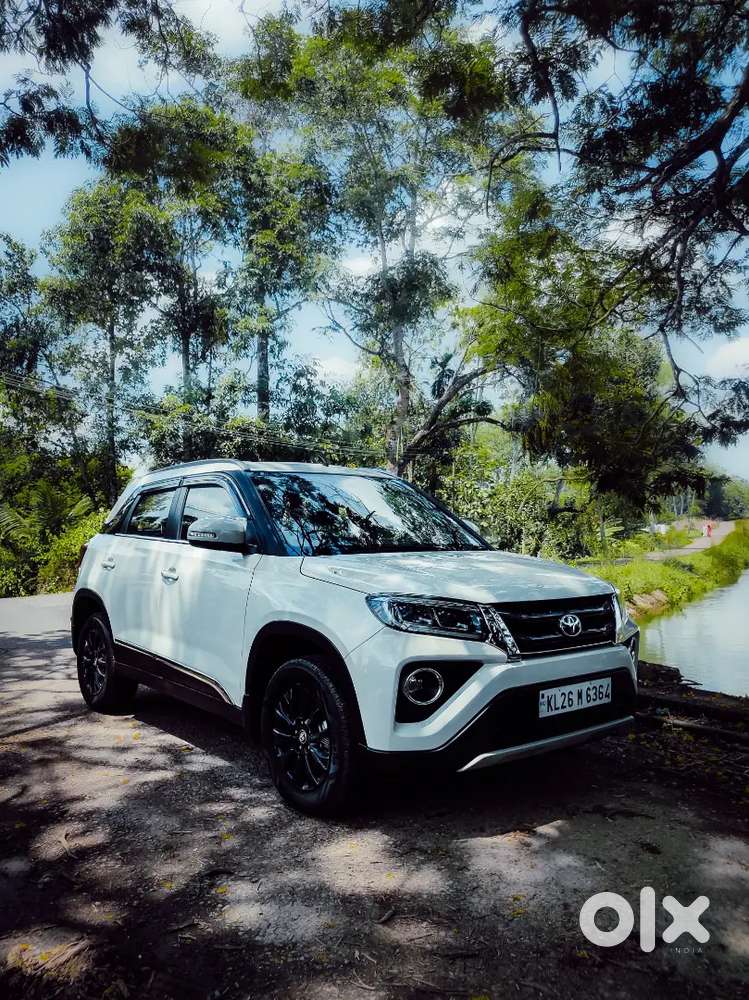 Toyota Urban Cruiser 2022 Petrol Well Maintained