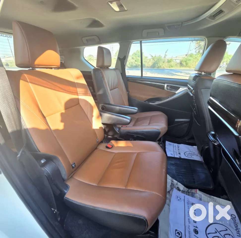 Toyota Innova Crysta 2.8 Zx At 7 Seater, 2019, Diesel
