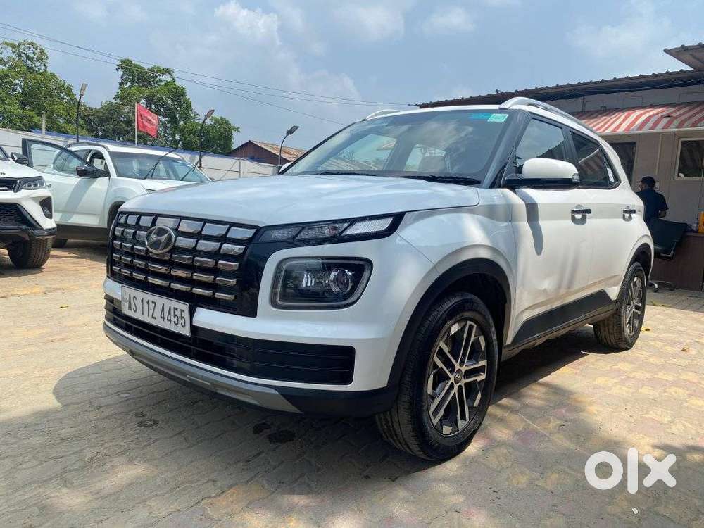 Hyundai Venue 1.0 Sx (o) Turbo Dct, 2023, Petrol