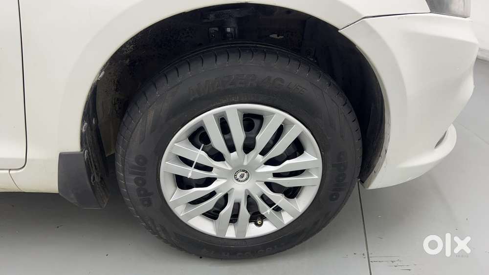 Maruti Suzuki Swift Dzire 1.3 Vxi, 2015, Petrol