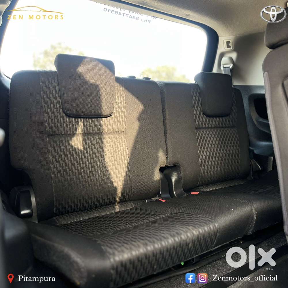 Toyota Innova Crysta