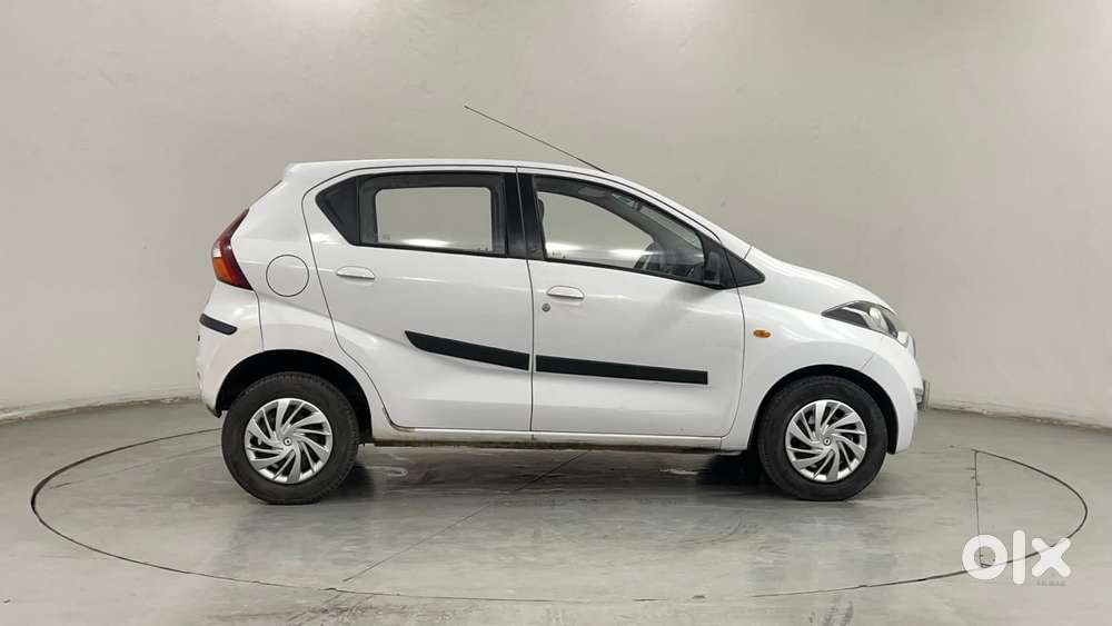 Datsun Redigo T Option, 2016, Petrol