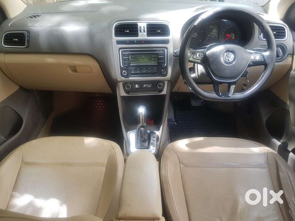 Volkswagen Vento 1.2 Tsi Highline At, 2015, Petrol
