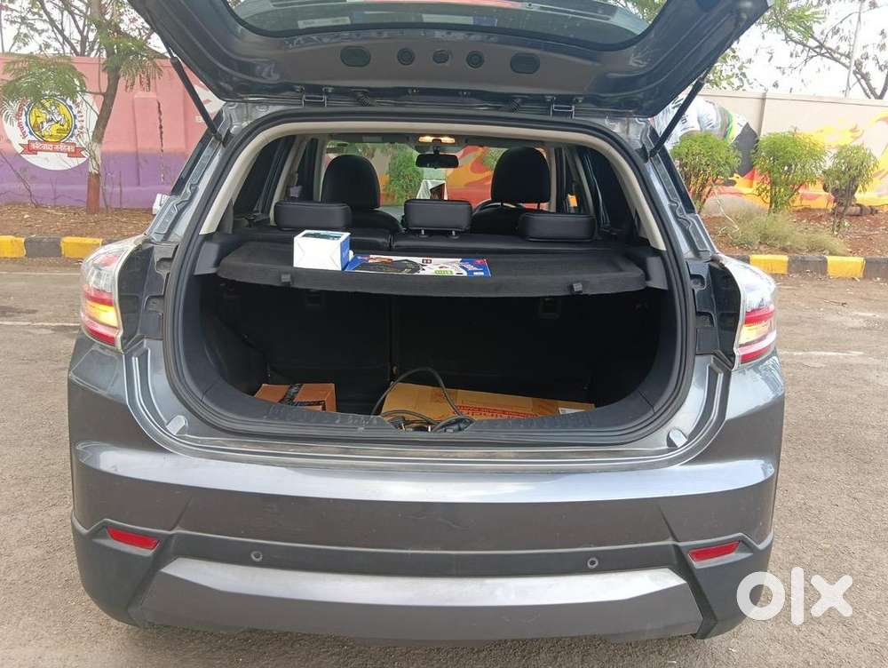 Mahindra Xuv400 Ev 2025