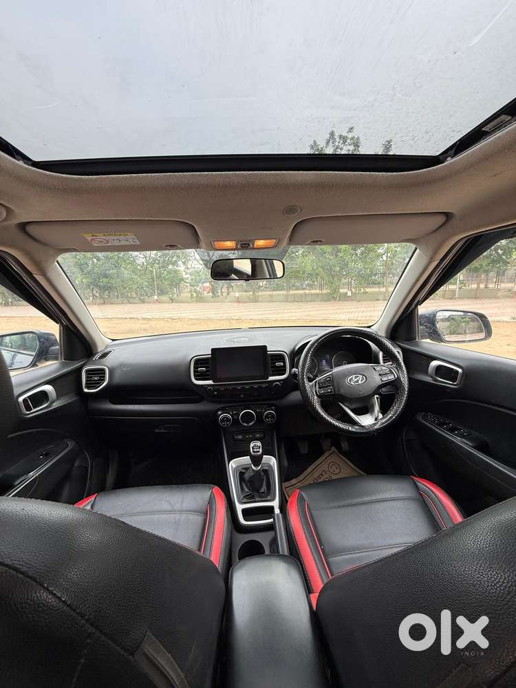 Hyundai Venue Sx Mt, 2021, Diesel