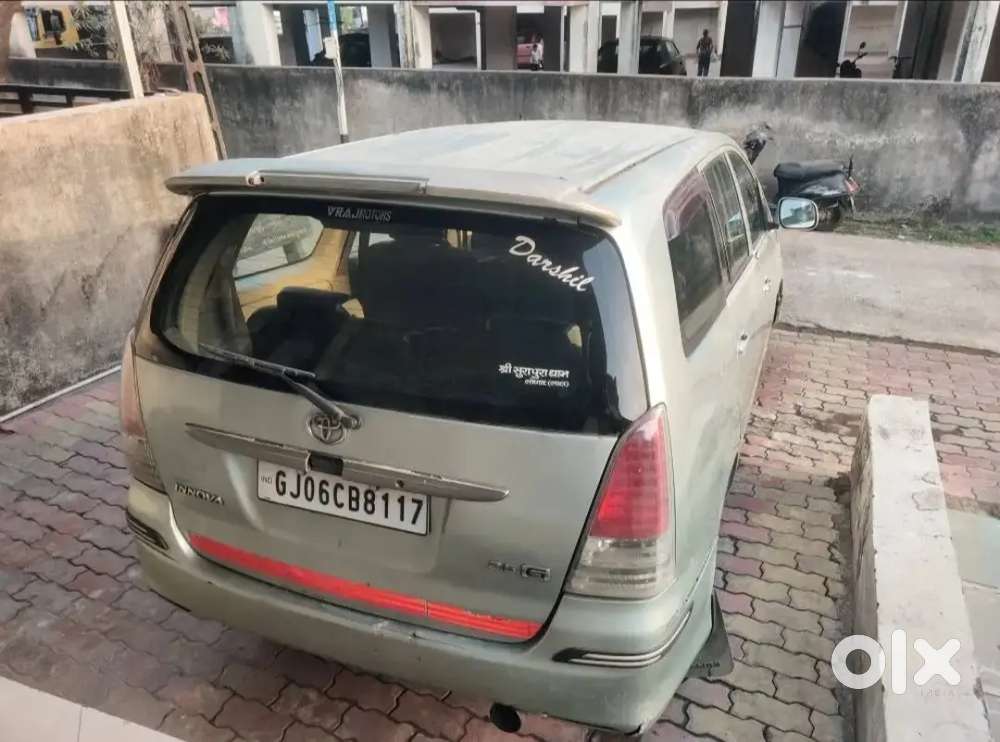 Innova Car 2007