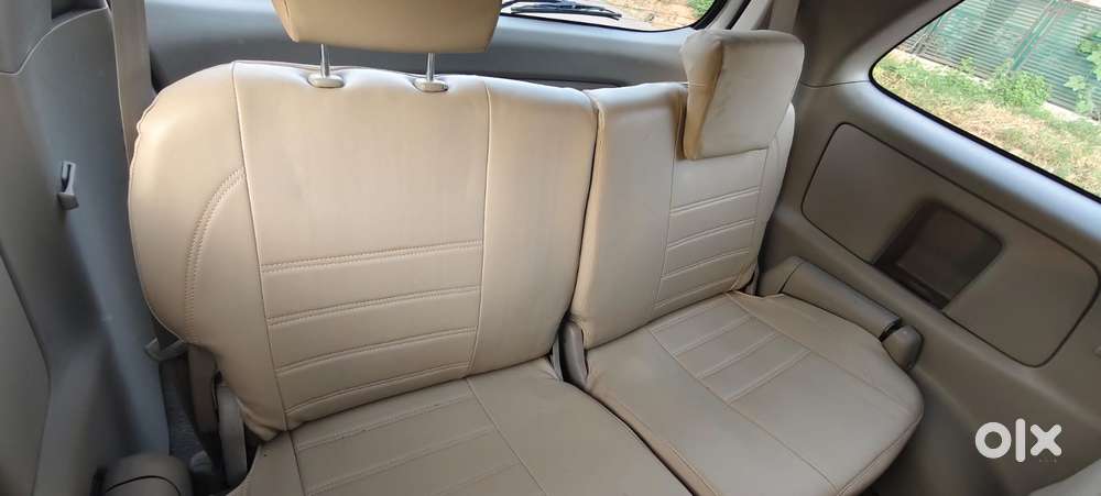 Toyota Innova 2.5 Gx 7 Seater Bs Iv, 2014, Diesel