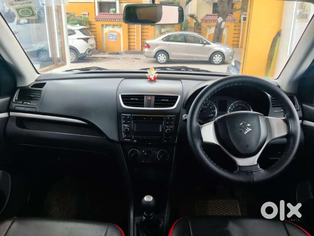 Maruti Suzuki Swift Vxi, 2016, Petrol