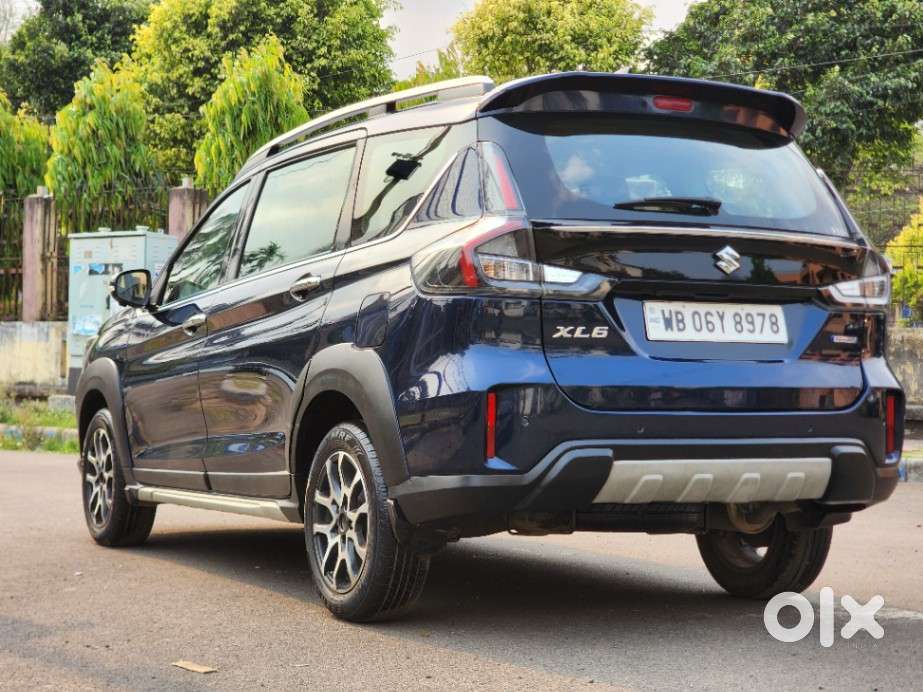 Maruti Suzuki Xl6 1.5 Alpha Mt, 2023, Petrol