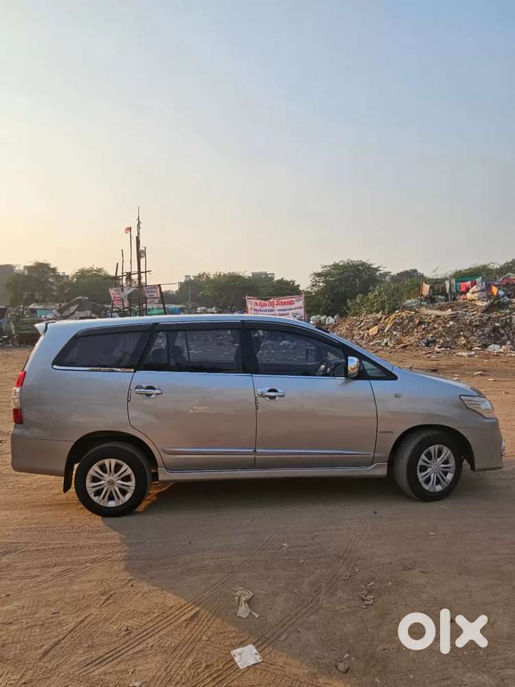 Toyota Innova 2.5 Gx 8 Str Bs-iii, 2015, Diesel
