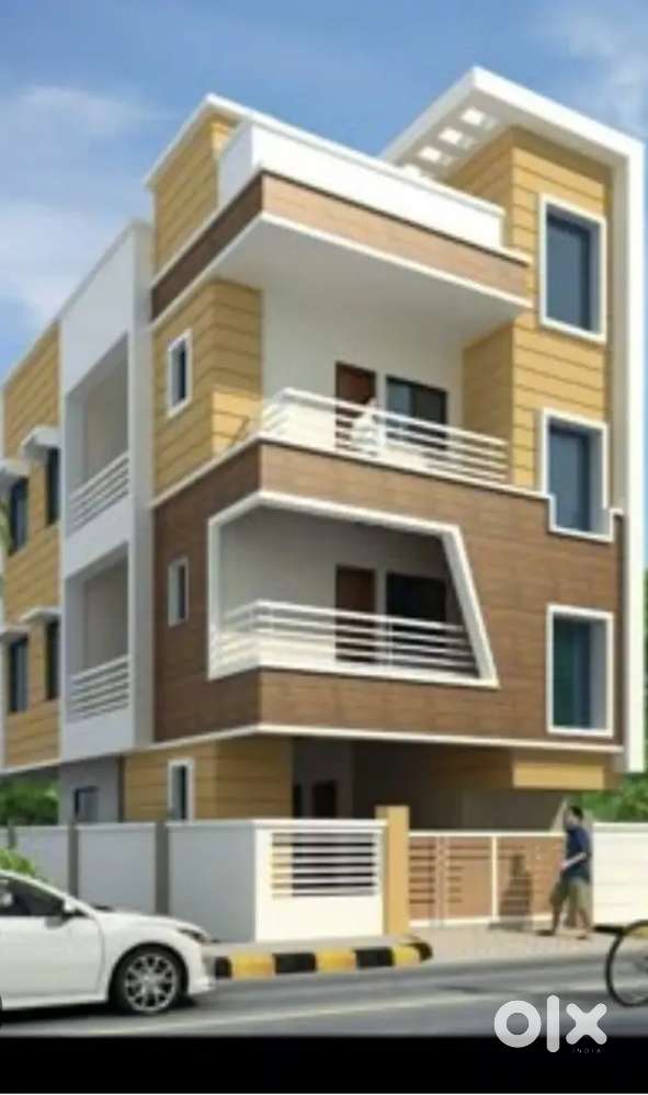 Building and land for sale
