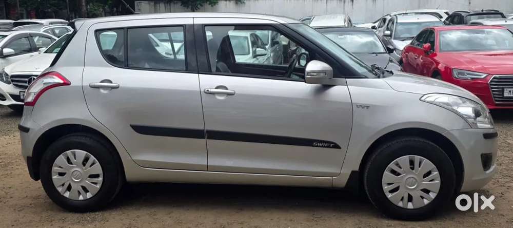 Maruti Suzuki Swift Vxi, 2012, Petrol