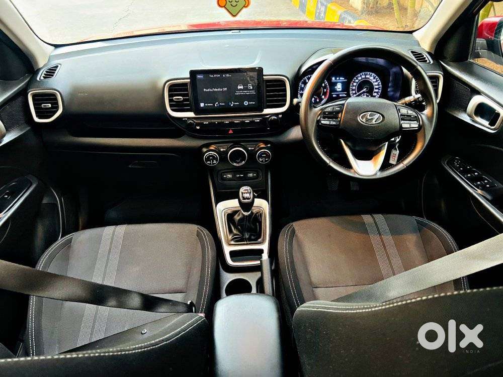 Hyundai Venue 1.0 Sx Turbo Imt, 2022, Petrol