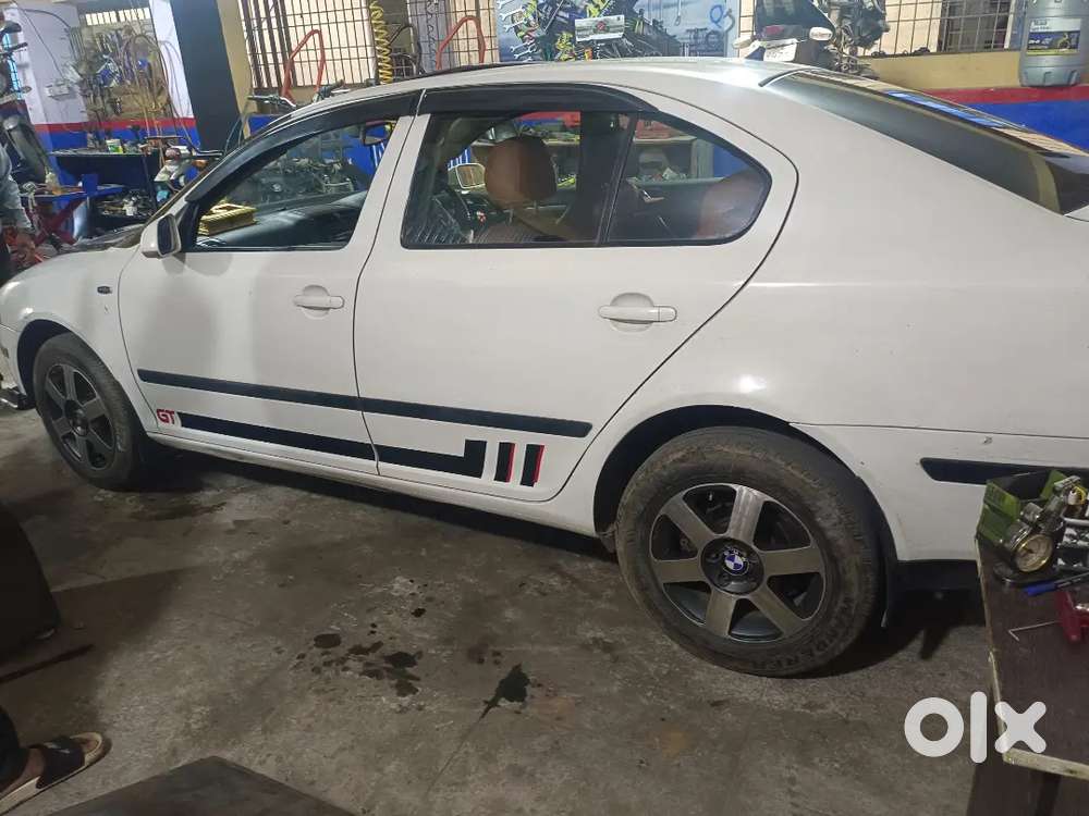 Skoda Laura Elegance 2008 Diesel Fc Insurance Policy Lapes