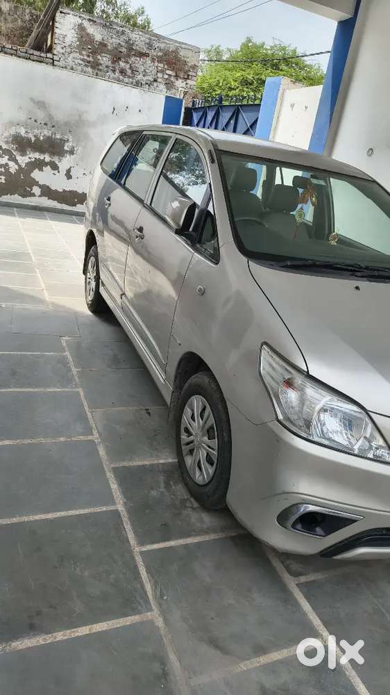 Toyota Innova 2014 Diesel Well Maintained