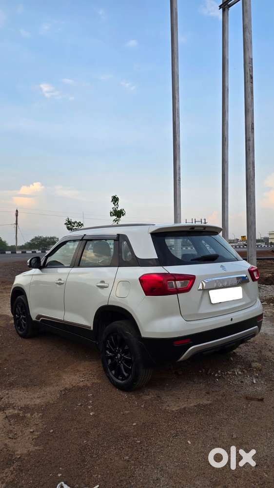 Maruti Suzuki Brezza Zxi Plus At, 2022, Petrol