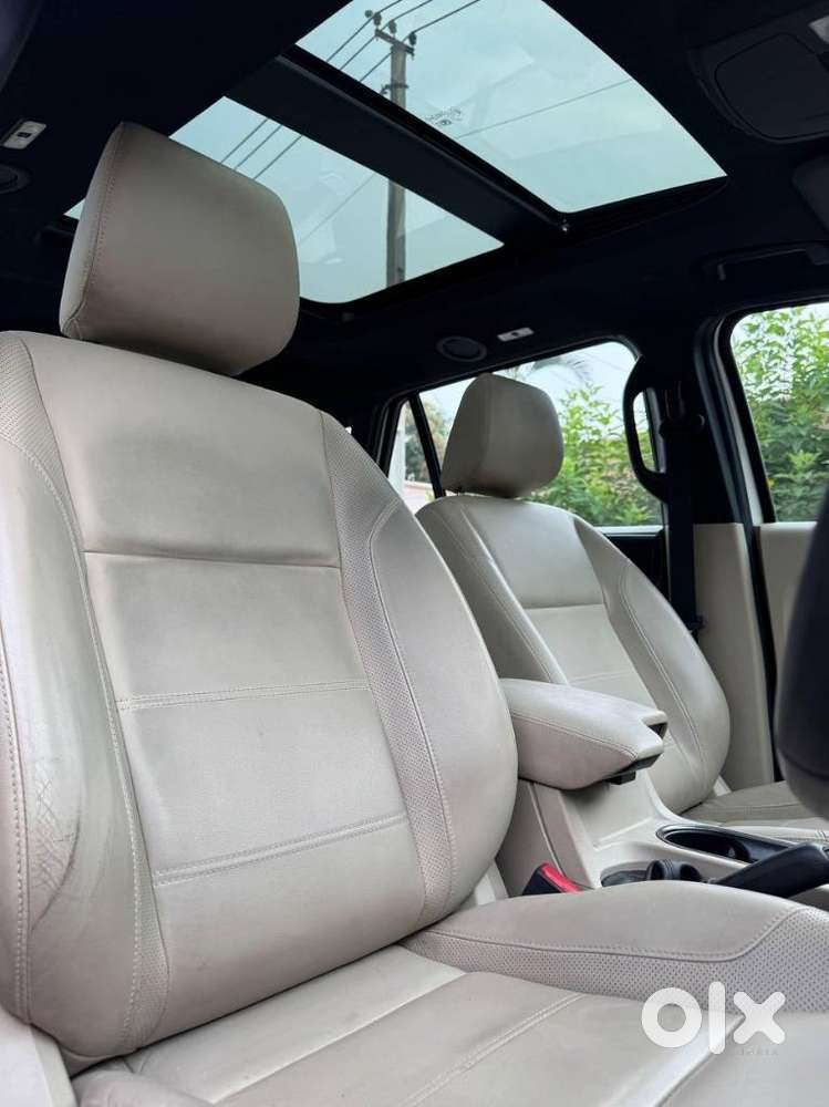 Ford Endeavour 3.2 Titanium At 4x4, 2017, Diesel