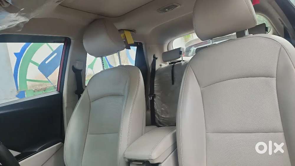 Xuv300 W8 Optional Manual Diesel