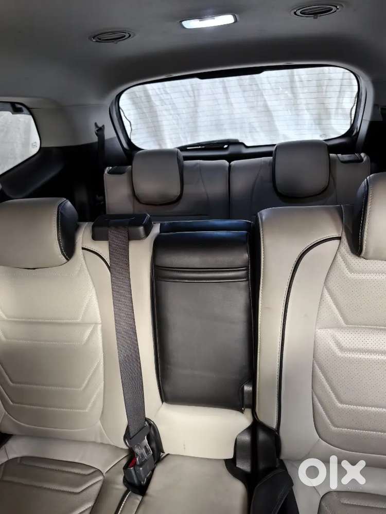 Kia Carens Prestige Plus 2023